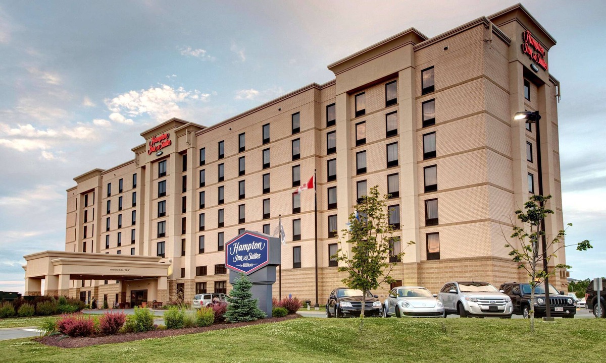 Dartmouth Hotel | Hampton Inn & Suites by Hilton Halifax - Dartmouth