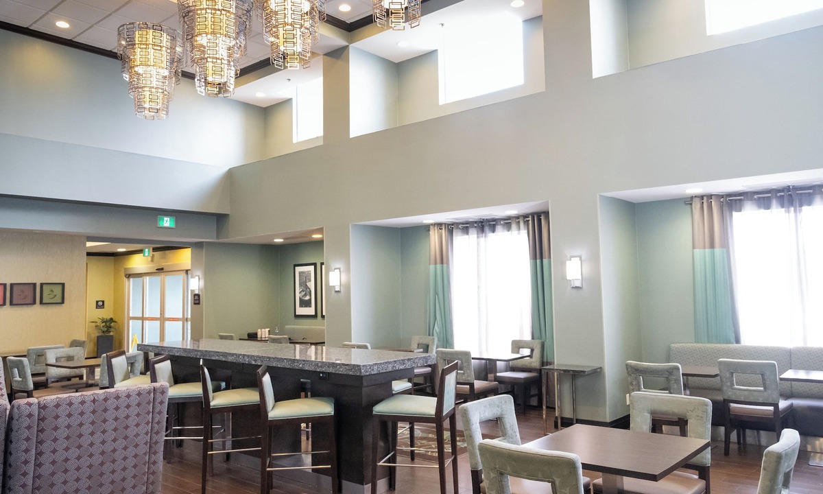 St. John's Hotel | Hampton Inn & Suites by Hilton St. John's Airport