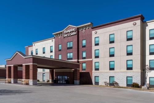 Dodge City Hotel | Hampton Inn & Suites by Hilton Dodge City Boot Hill Casino
