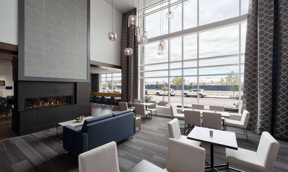 Saint-Romuald Hotel | Hampton Inn & Suites by Hilton Quebec City Levis