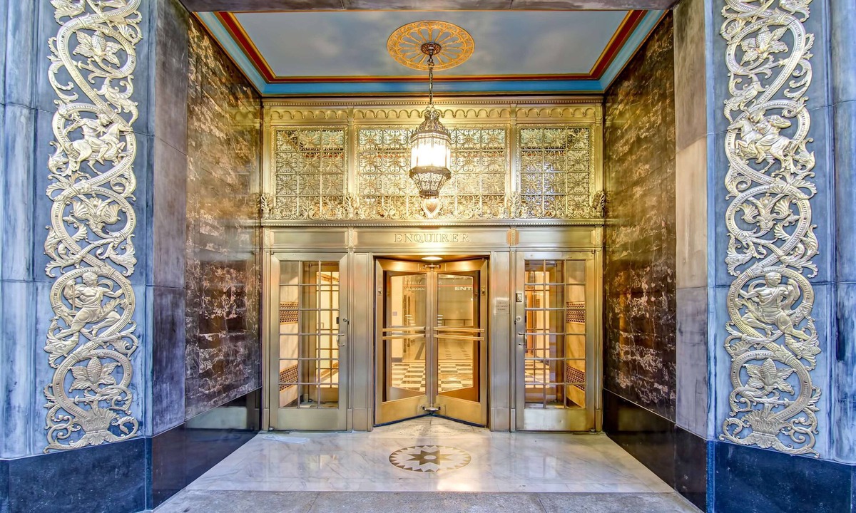 Central Business District Hotel | Hampton Inn & Suites Cincinnati-Downtown