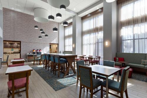 Dothan Hotel | Hampton Inn & Suites Dothan