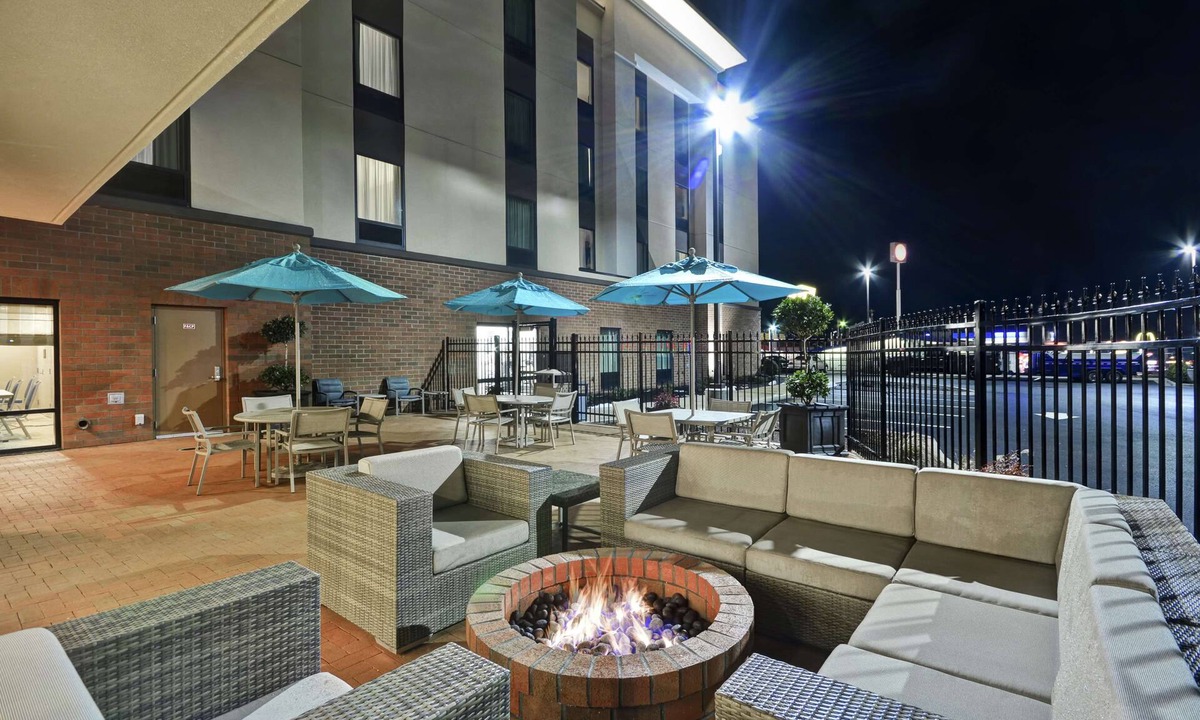 Grants Pass Hotel | Hampton Inn & Suites Grants Pass