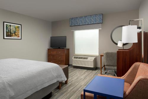 Holly Springs Hotel | Hampton Inn & Suites Holly Springs