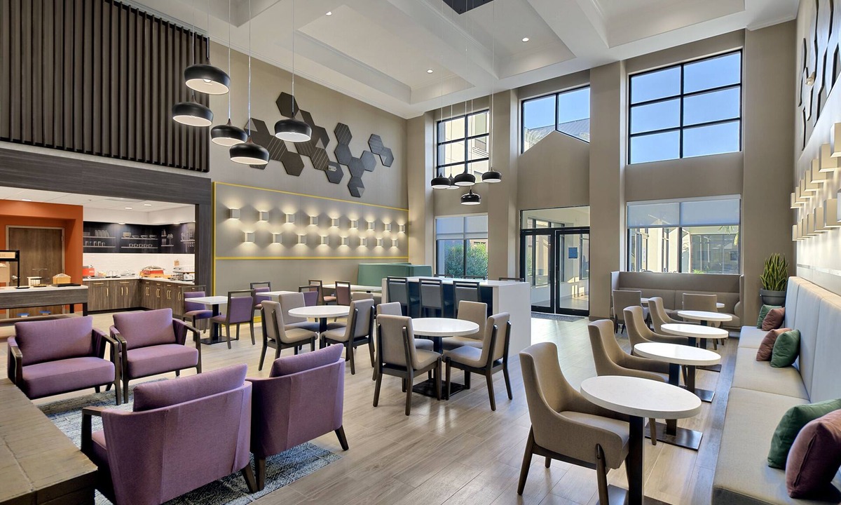 Houston Hotel | Hampton Inn & Suites Houston-Cypress Station