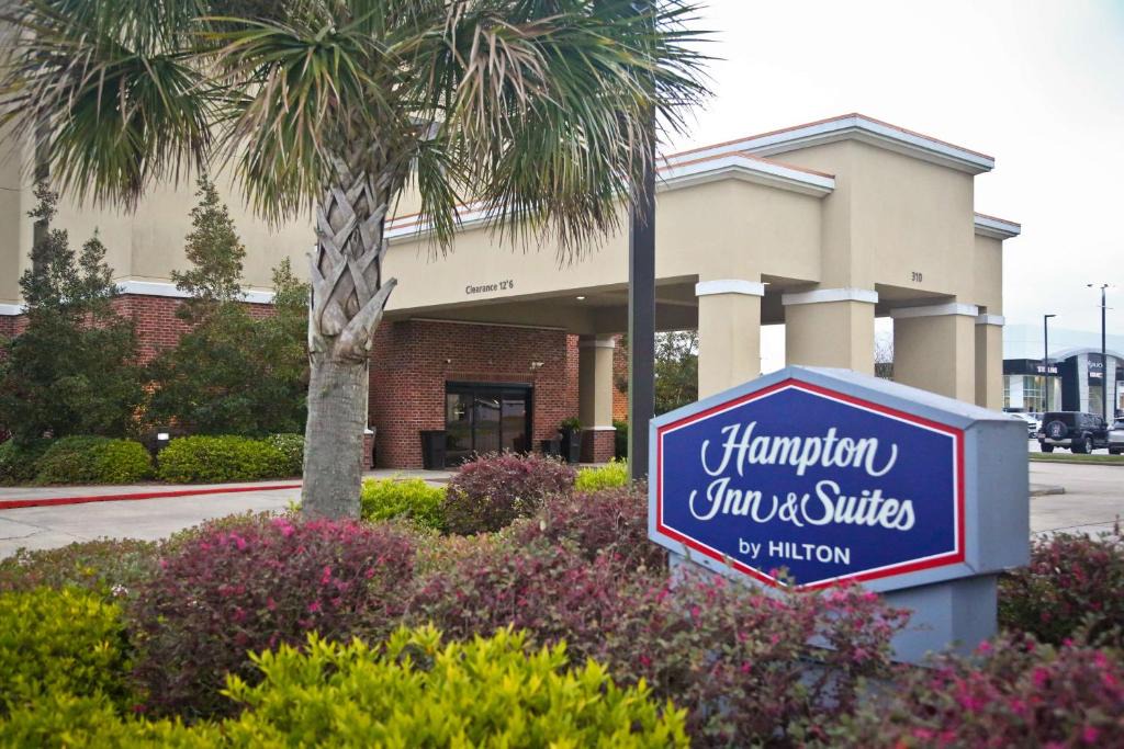 Jennings Hotel | Hampton Inn & Suites Jennings