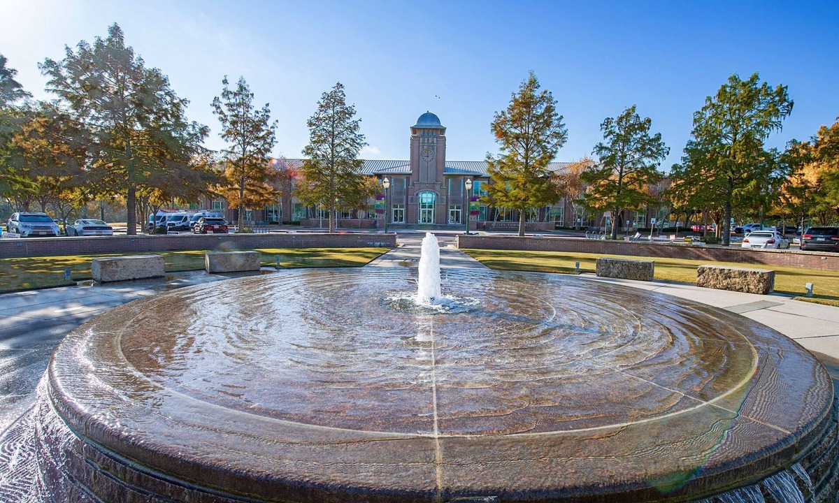 Keller Hotel | Hampton Inn & Suites Keller Town Center