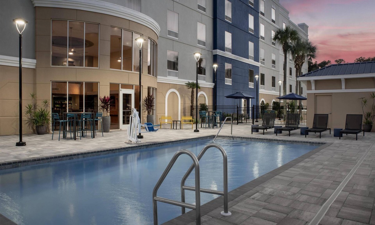 Lake City Hotel | Hampton Inn & Suites Lake City