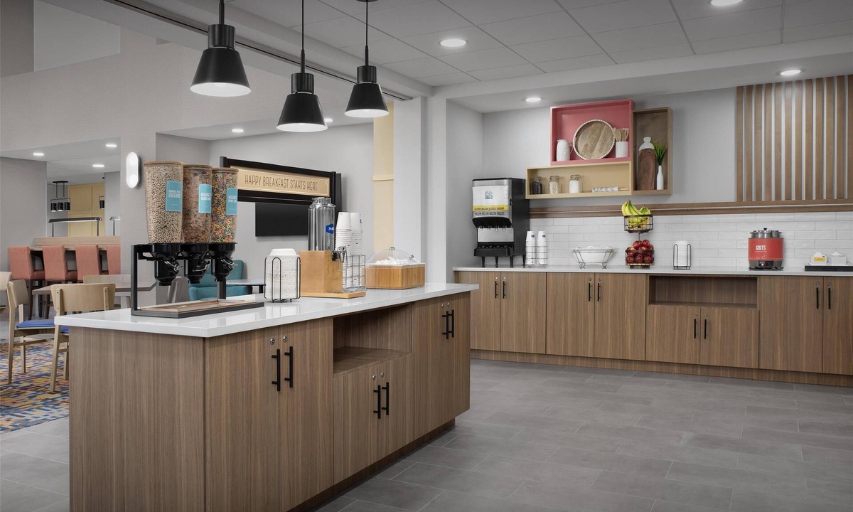 Laurel Hotel | Hampton Inn & Suites Laurel, MS