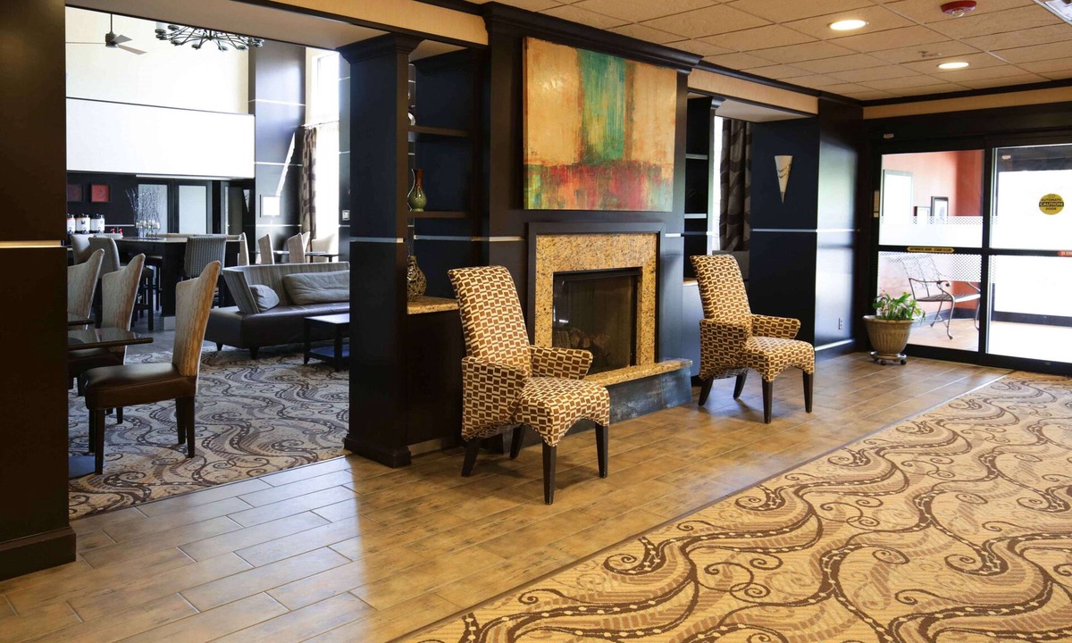 McAlester Hotel | Hampton Inn & Suites McAlester