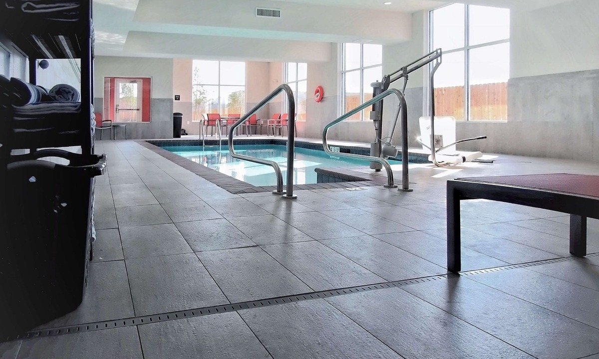 Moore Hotel | Hampton Inn & Suites Moore