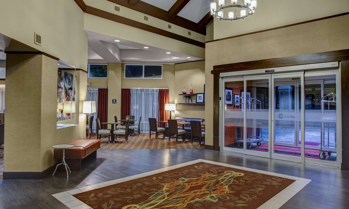 Tarrant County Hotel | Hampton Inn & Suites N. Ft. Worth-Alliance Airport