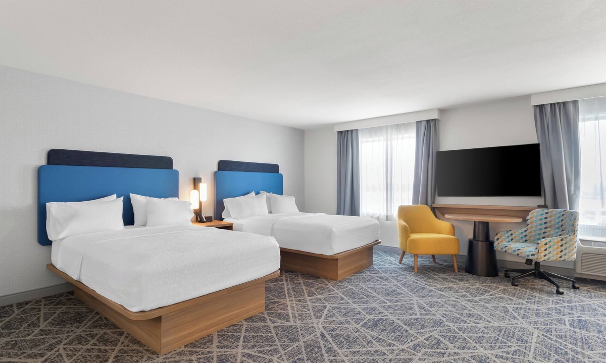 New Castle Hotel | Hampton Inn & Suites New Castle