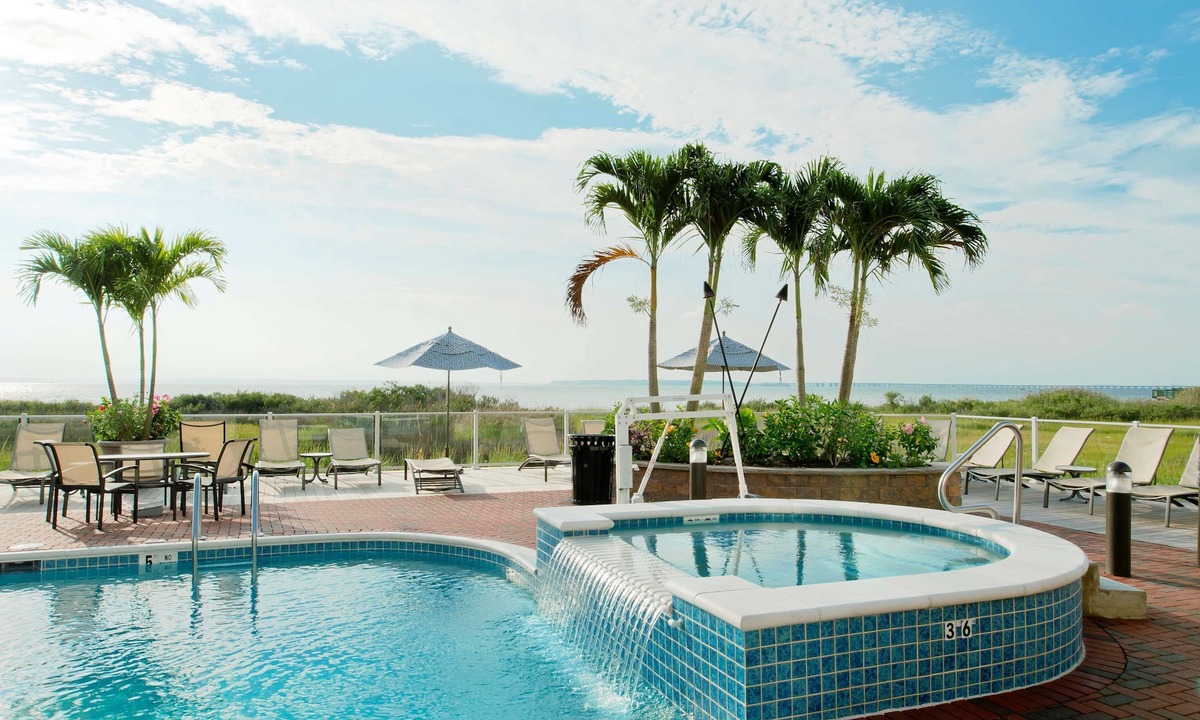 Midtown Ocean City Hotel | Hampton Inn & Suites Ocean City/Bayfront-Convention Center