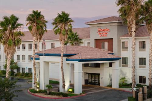 Palmdale Hotel | Hampton Inn & Suites Palmdale