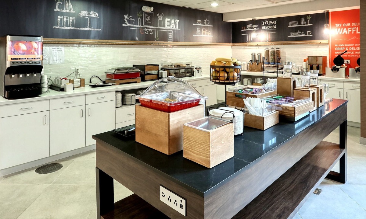 Mount Tabor Hotel | Hampton Inn & Suites Parsippany/North