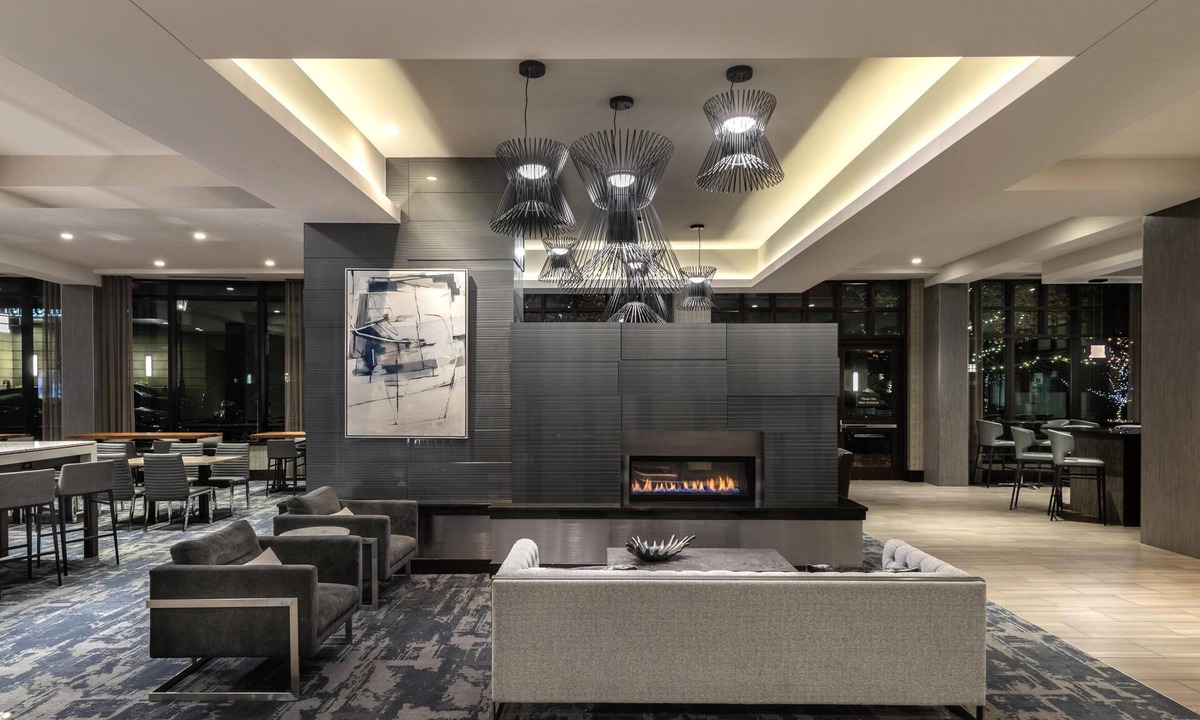 Portsmouth Hotel | Hampton Inn & Suites Portsmouth Downtown