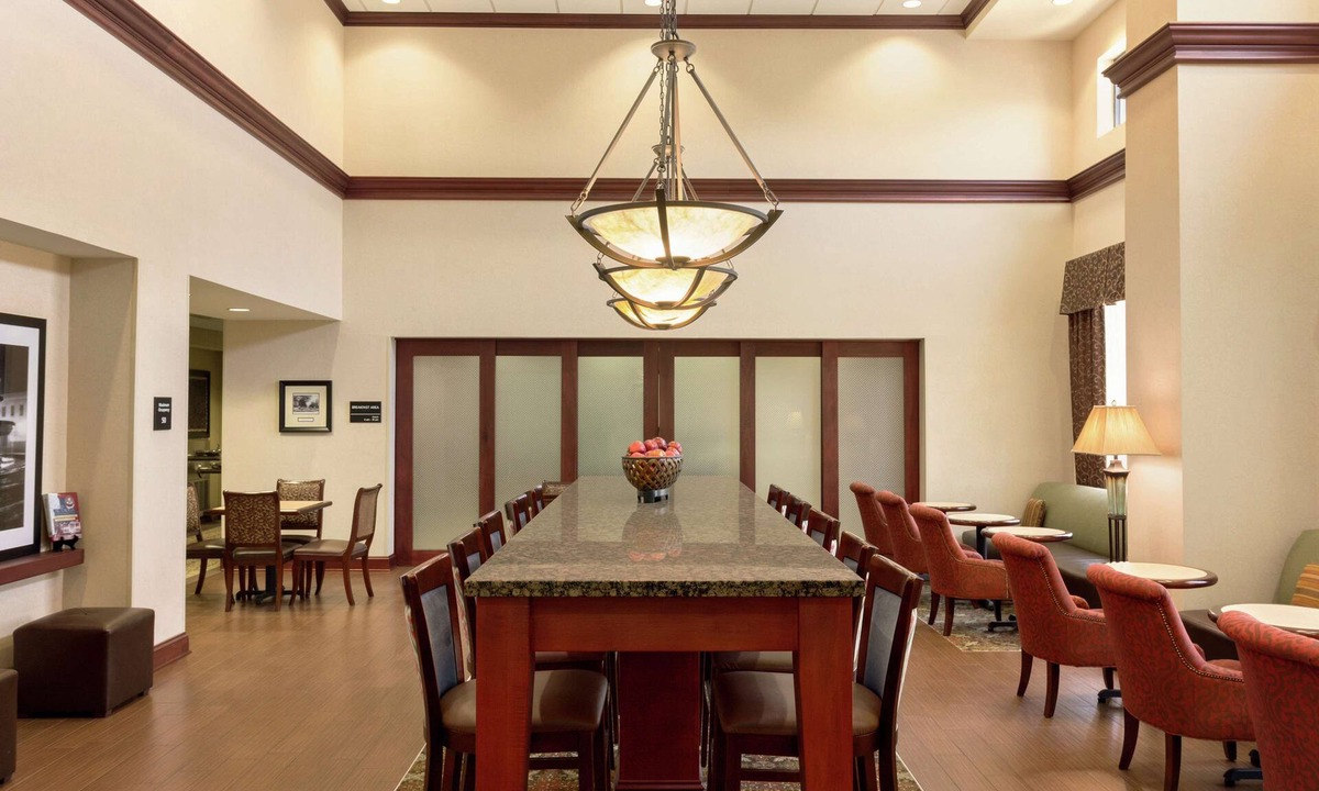 Prattville Hotel | Hampton Inn & Suites Prattville