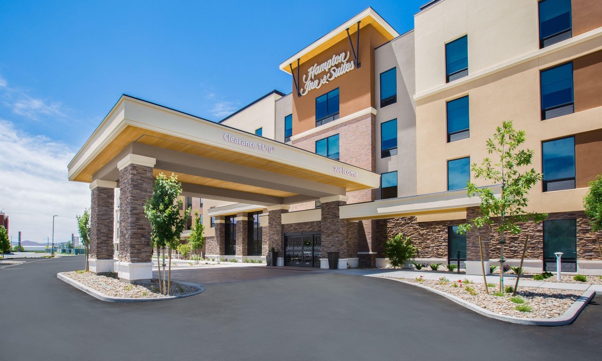 Sparks Hotel | Hampton Inn & Suites Reno/Sparks