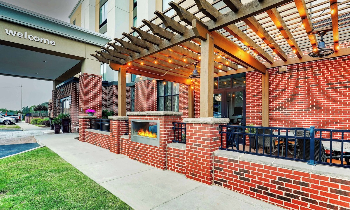 Rome Hotel | Hampton Inn & Suites Rome