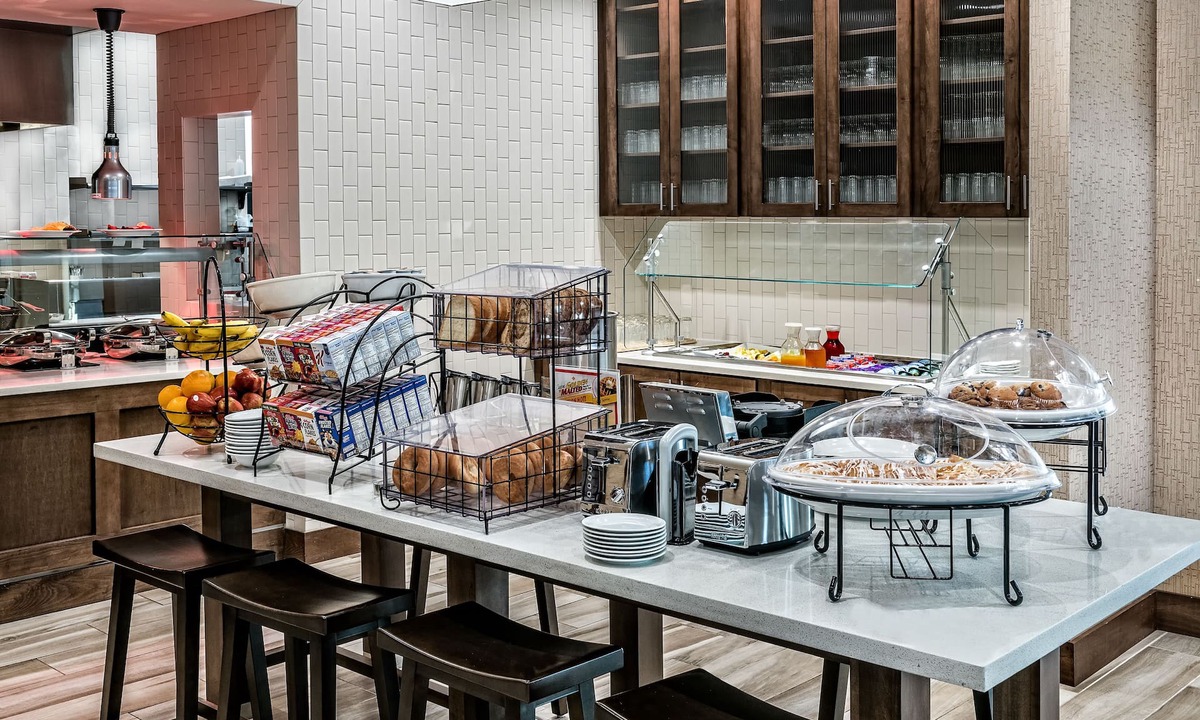 San Marcos Hotel | Hampton Inn & Suites San Marcos