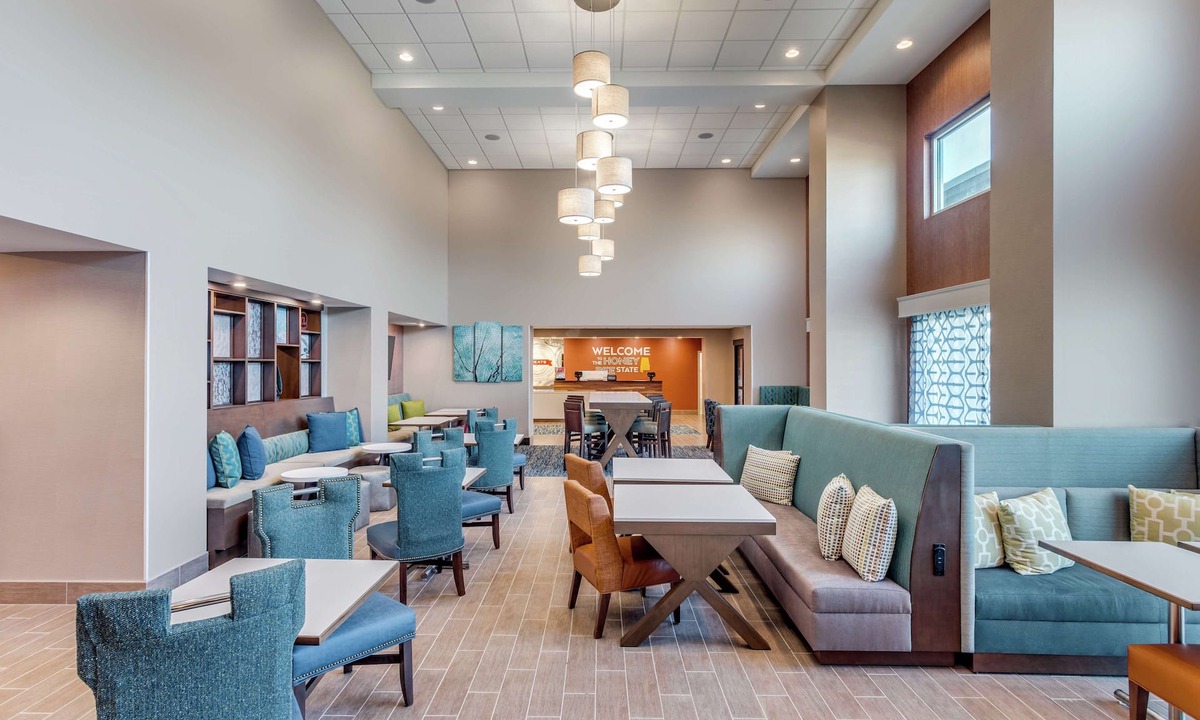 Saraland Hotel | Hampton Inn & Suites Saraland Mobile