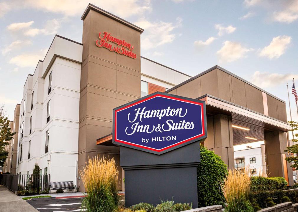 Lower Queen Anne Hotel | Hampton Inn & Suites Seattle-Downtown