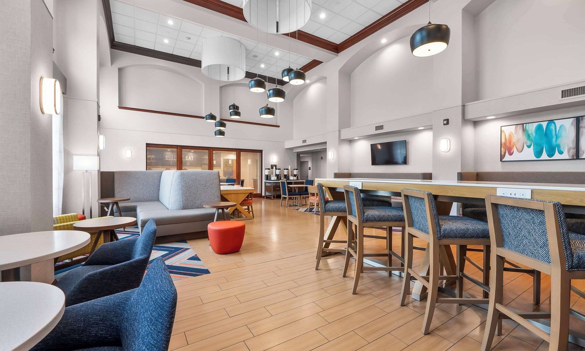 St. Louis Hotel | Hampton Inn & Suites St. Louis/South I-55