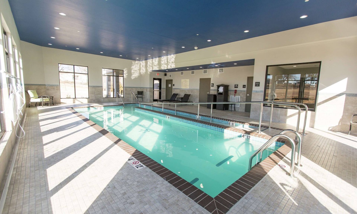 Stroud Hotel | Hampton Inn & Suites Stroud