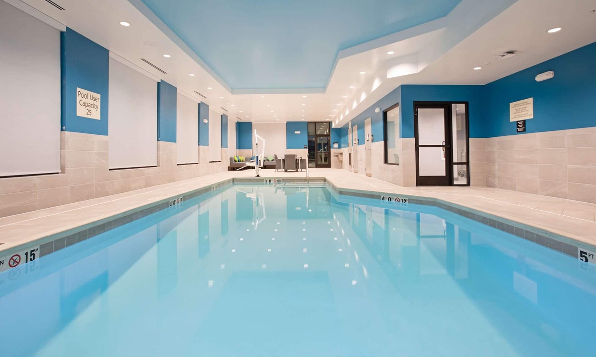 Watsonville Hotel | Hampton Inn & Suites Watsonville