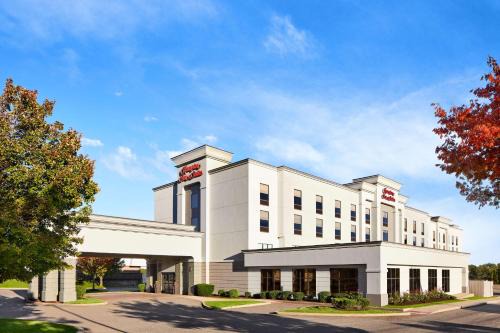 West Haven Hotel | Hampton Inn & Suites West Haven