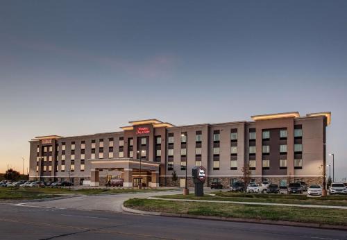 Wichita Hotel | Hampton Inn & Suites-Wichita/Airport, KS