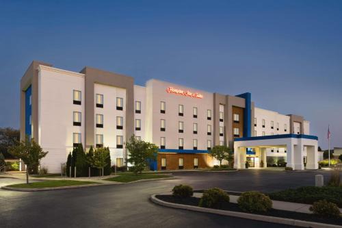 York Hotel | Hampton Inn & Suites York South