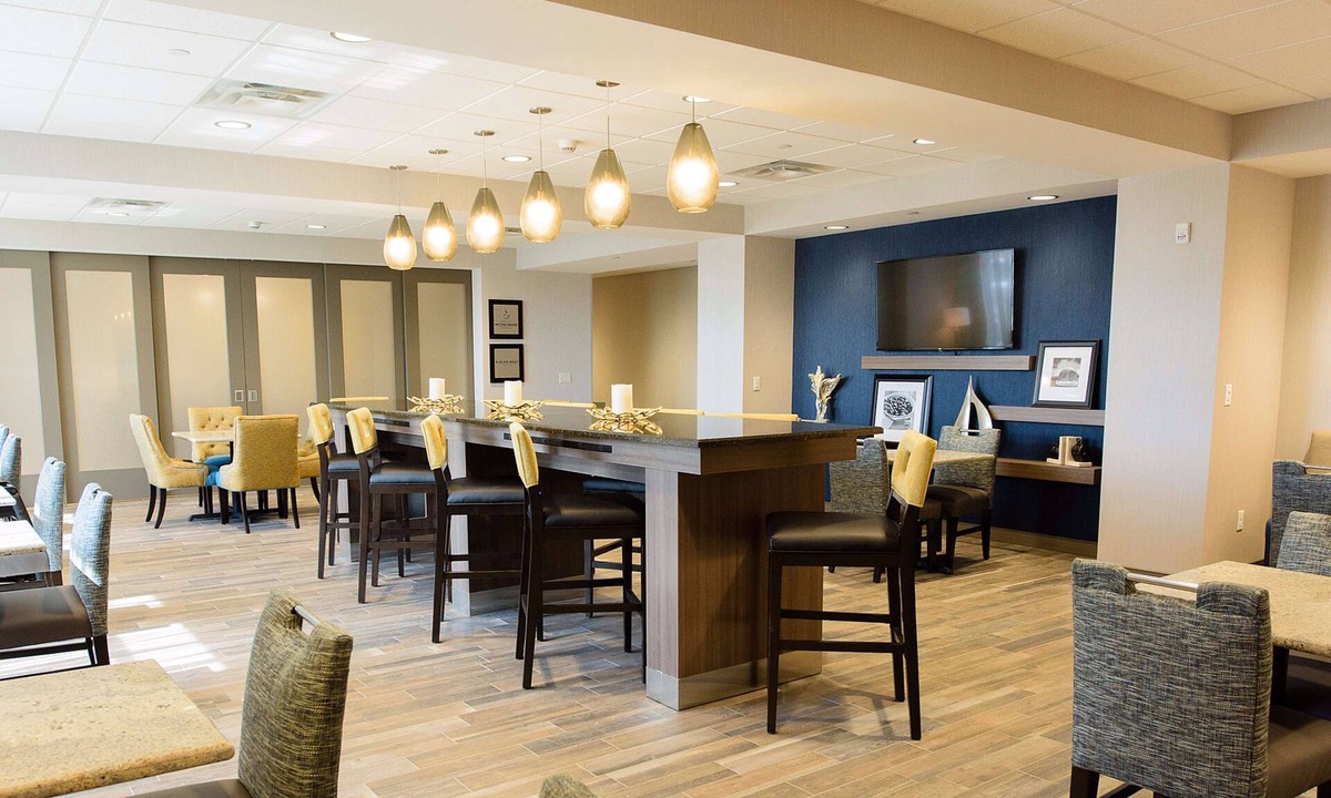 Superior Hotel | Hampton Inn Superior Duluth