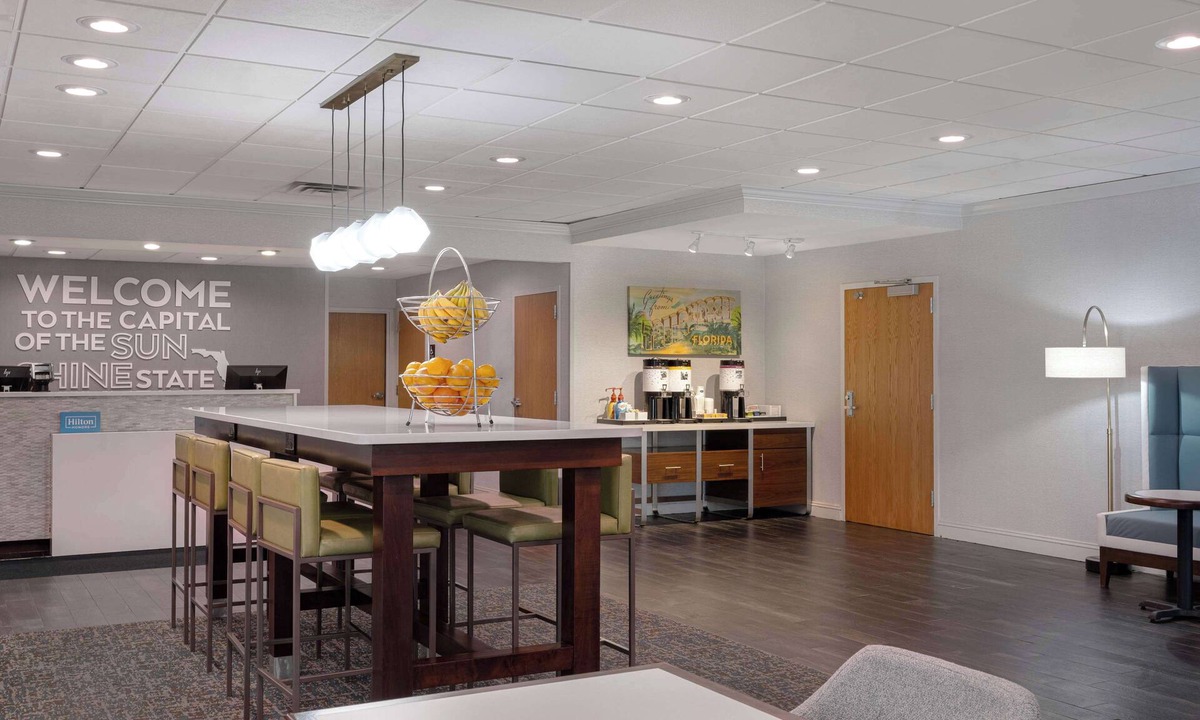 Tallahassee Hotel | Hampton Inn Tallahassee-Central