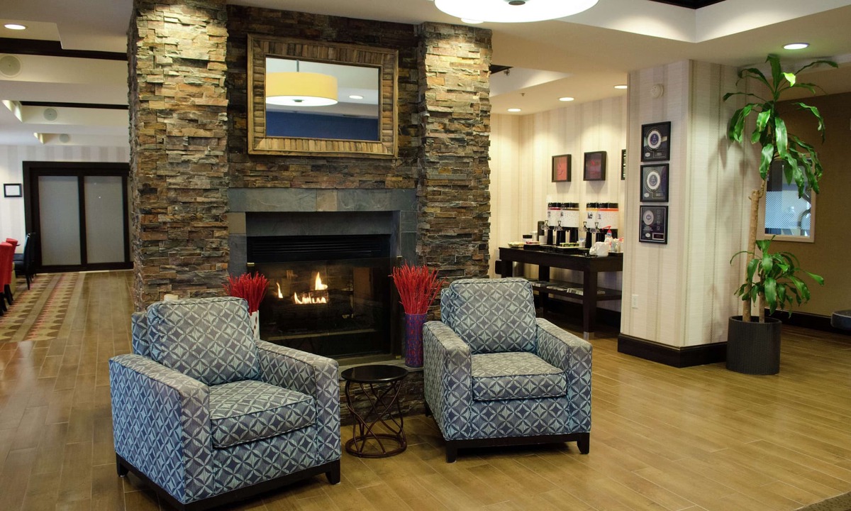 Thomson Hotel | Hampton Inn Thomson