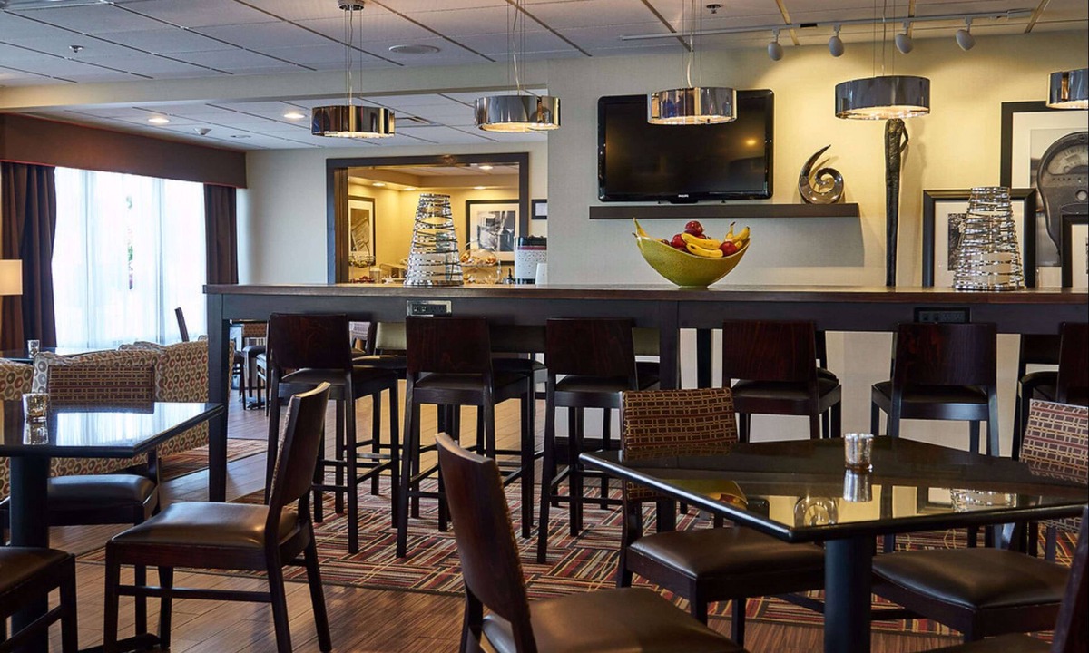 Uniontown Hotel | Hampton Inn Uniontown