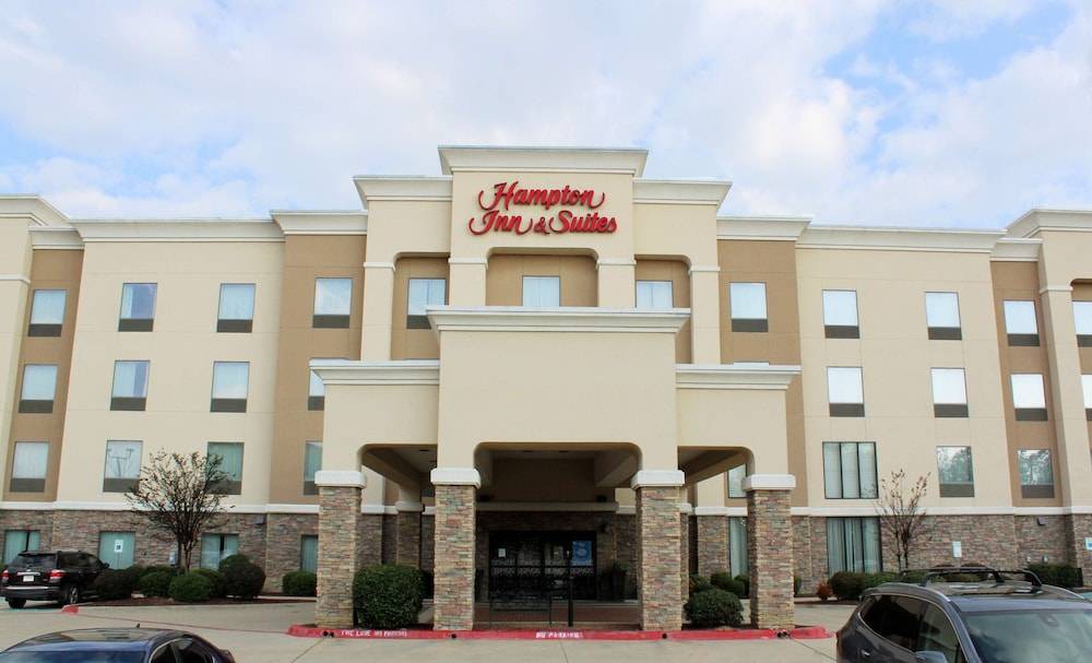 Mount Pleasant Hotel | Hampton Inn & Suites Mount Pleasant
