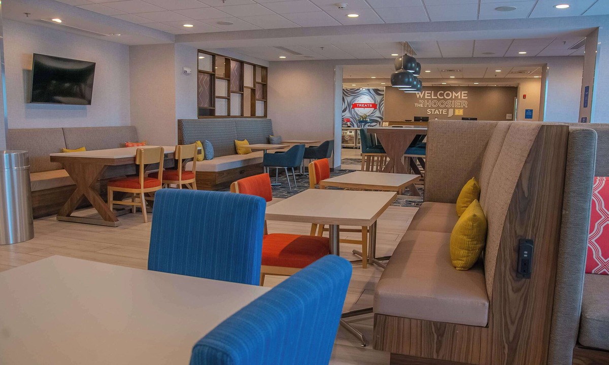 Servia Hotel | Hampton Inn Wabash