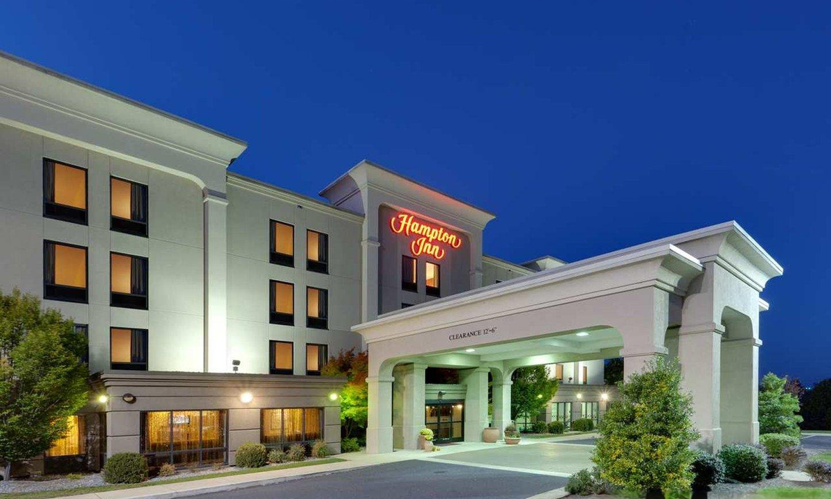 Fishersville Hotel | Hampton Inn Waynesboro/Stuarts Draft