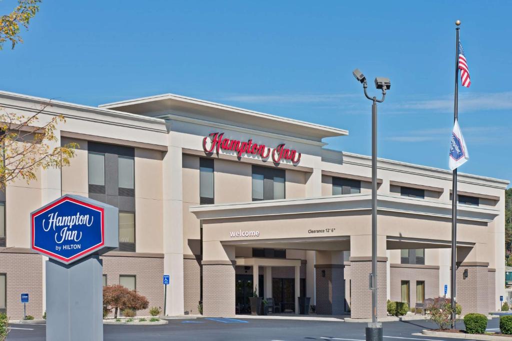 Teays Valley Hotel | Hampton Inn Winfield Teays Valley