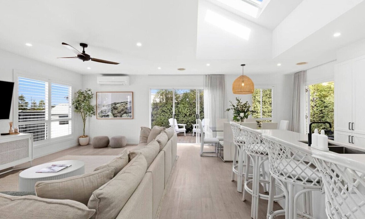 Torquay House | Hamptons Escape - Sleeps 9