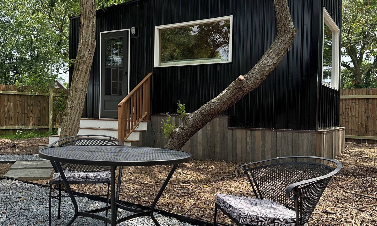 Tuckahoe House | Hamptons Tiny House!