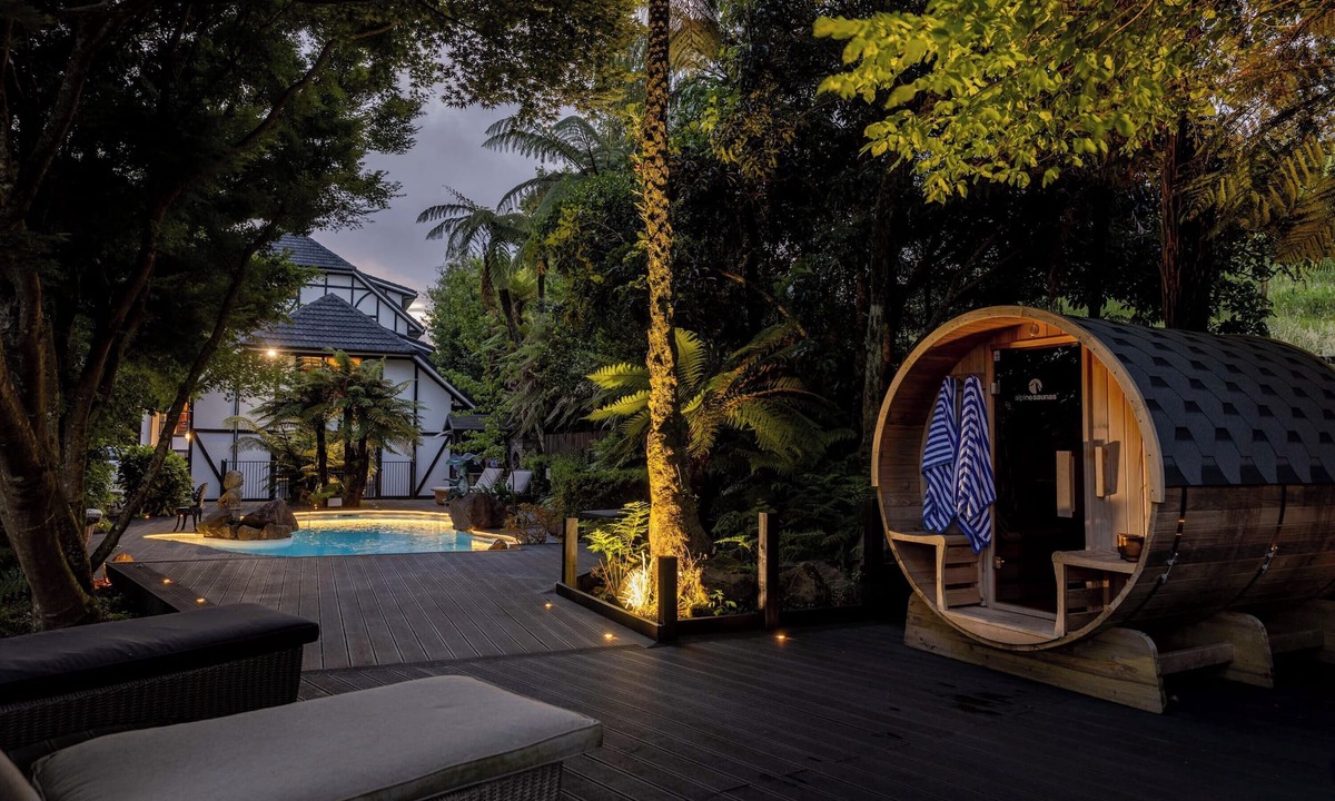 Hamurana Cabin | Hana Lodge