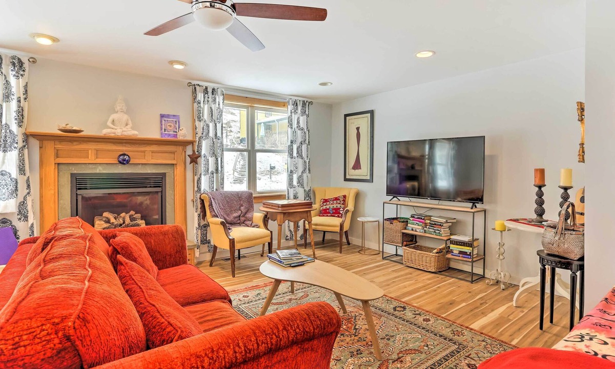 Hancock House | Hancock Home w/ Sunroom, Patio & River Access!