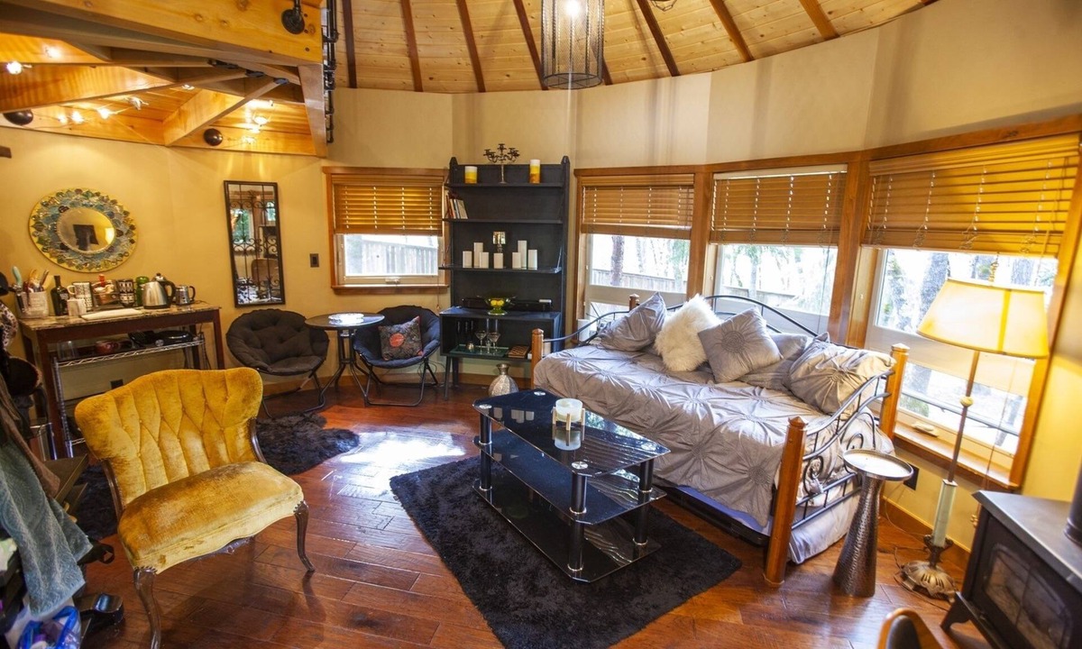 Rough and Ready Apartment | Handcrafted Roundhouse studio & loft. Large sky window + private outdoor shower