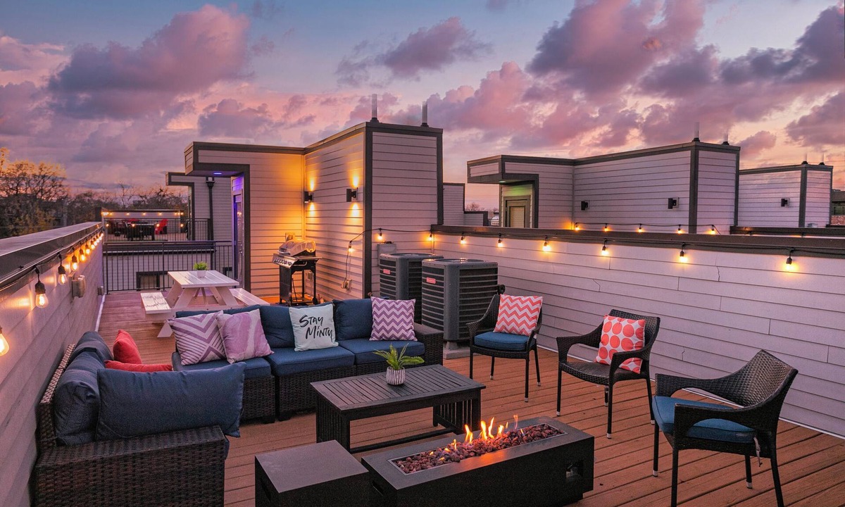 Hadley - Washington House | Hangout Suite 🎧❤️ on the Roof w/Skyline Views 🌇- ECH3