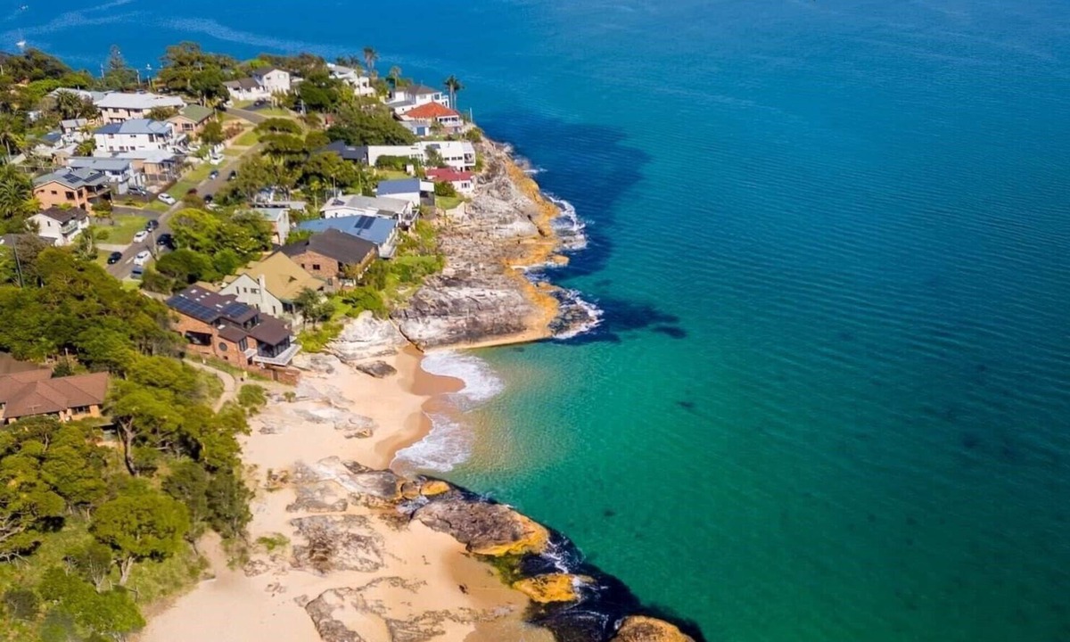 Bundeena House | Hapi One - Bundeena