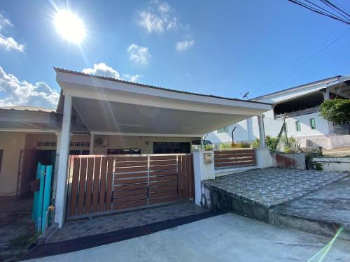 Mersing House | Happiness Homestay