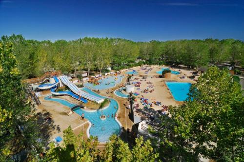 Vendres Other | Happy Camp Mobile Homes in Camping Le Domaine La Yole